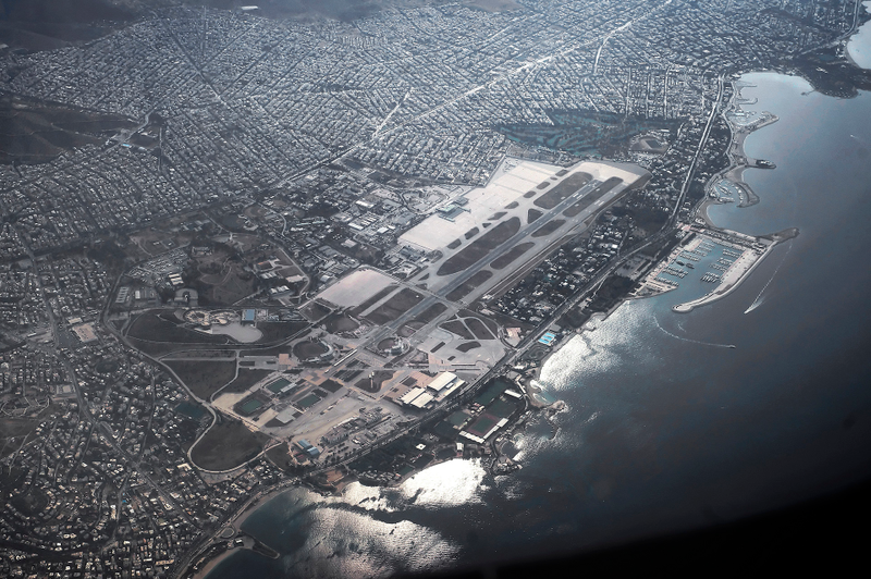 Illustration for article titled Athens' Abandoned International Airport Is Incredibly Creepy